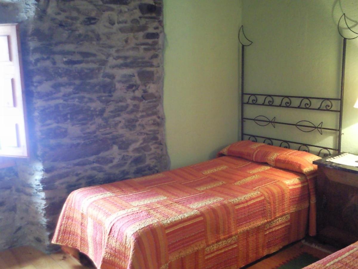 Hotel Rural El Urogallo Murias de Paredes Habitación foto
